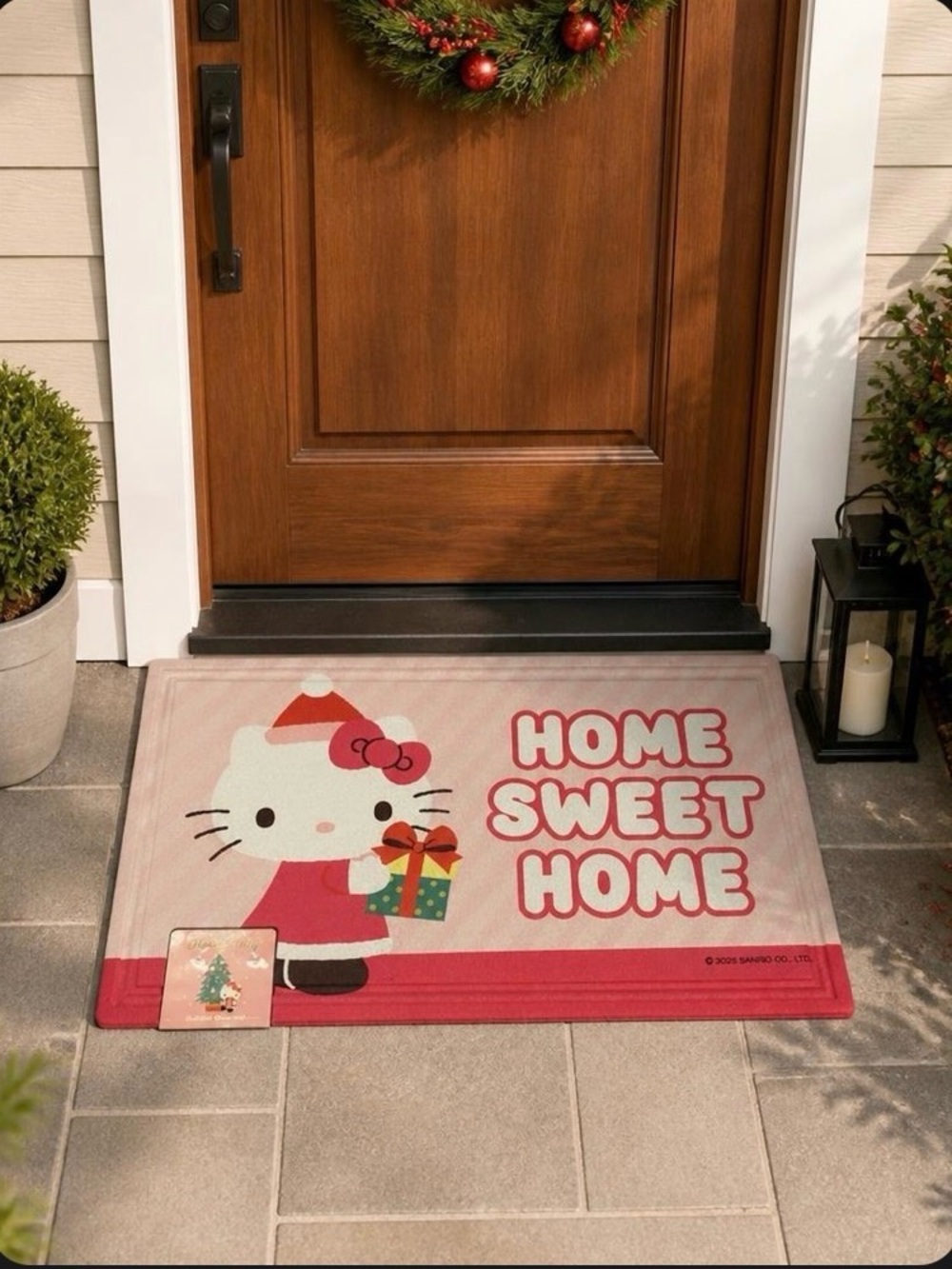 Hello Kitty Pink and Red 'Home Sweet Home' Welcome Mat